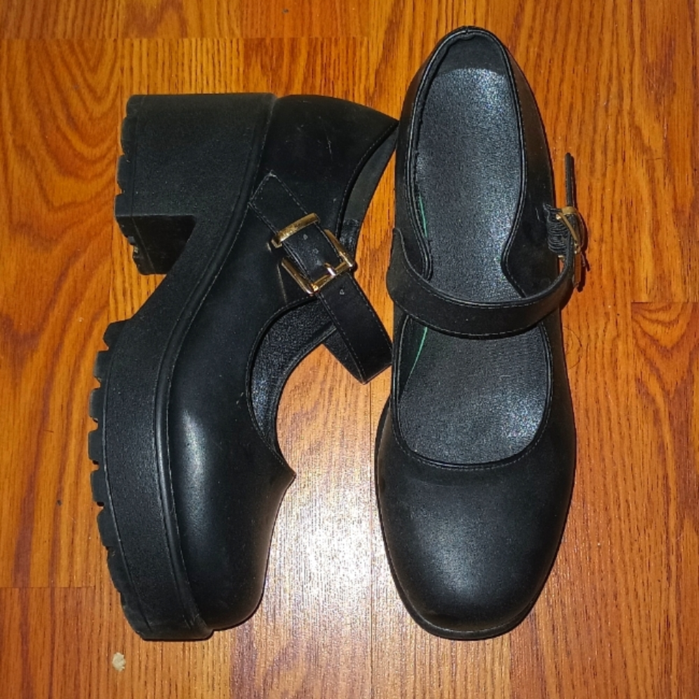 KOI FOOTWEAR Mary Jane Platform